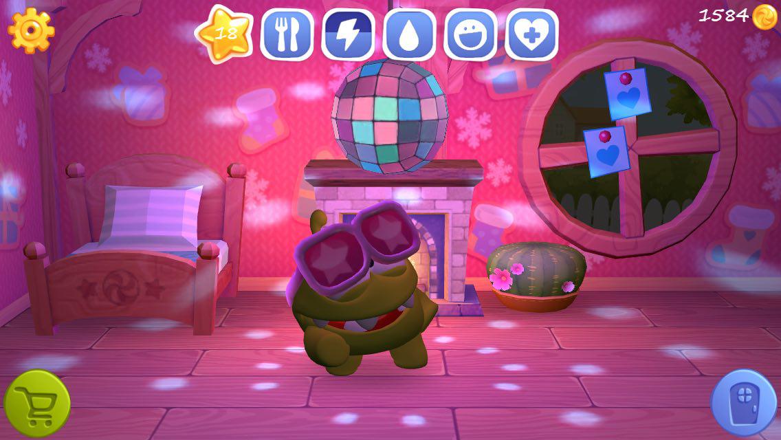 미러볼을 달아주면 이렇게 춤을 추기도
한다